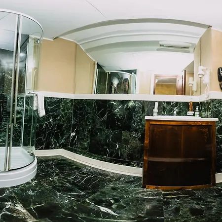 Vigo Hotel