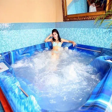Hotel Vigo 4*